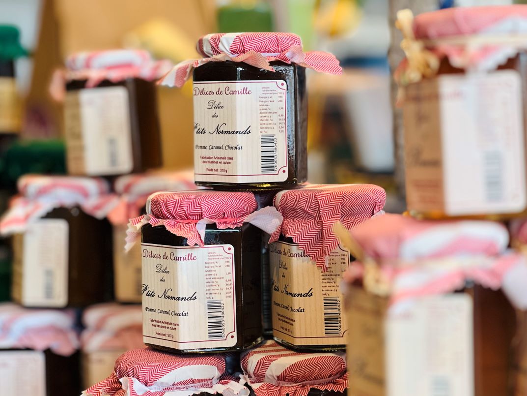 Confiture Pomme éclat de caramel 220g- Les Délices de Camille – Image 2